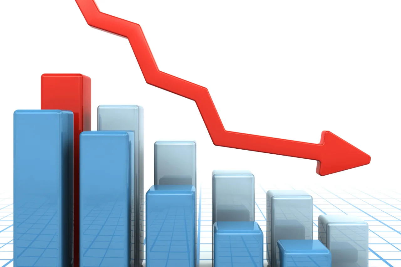 Dados do IBGE mostram que o Paraná registrou queda na desigualdade de renda em 2025, impulsionado pelo avanço do emprego e crescimento dos salários, em contraste com o cenário nacional.