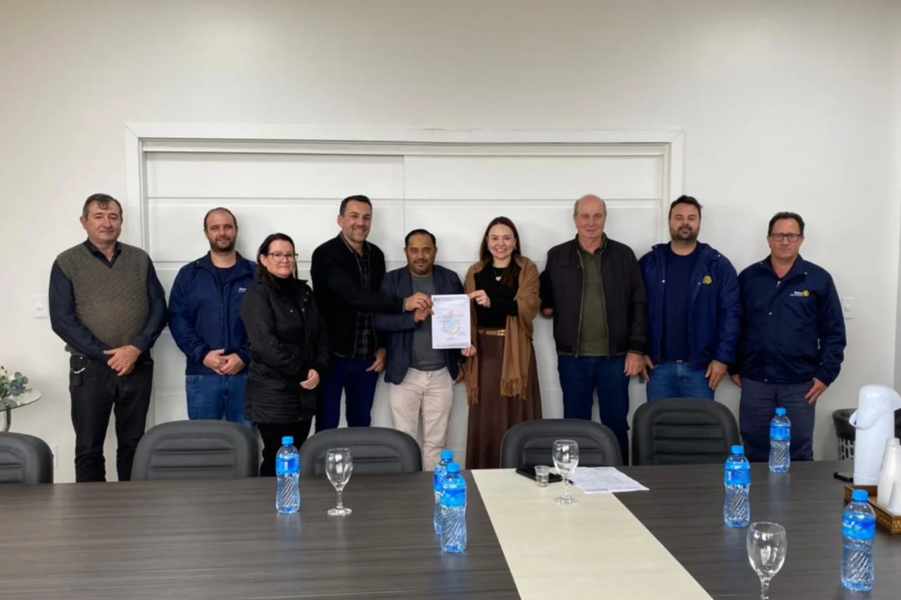 Dionísio Cerqueira recebe 350 mil para aquisição de arco cirúrgico para o Hospital Municipal 3 Dionísio Cerqueira recebe 350 mil para aquisição de arco cirúrgico para o Hospital Municipal