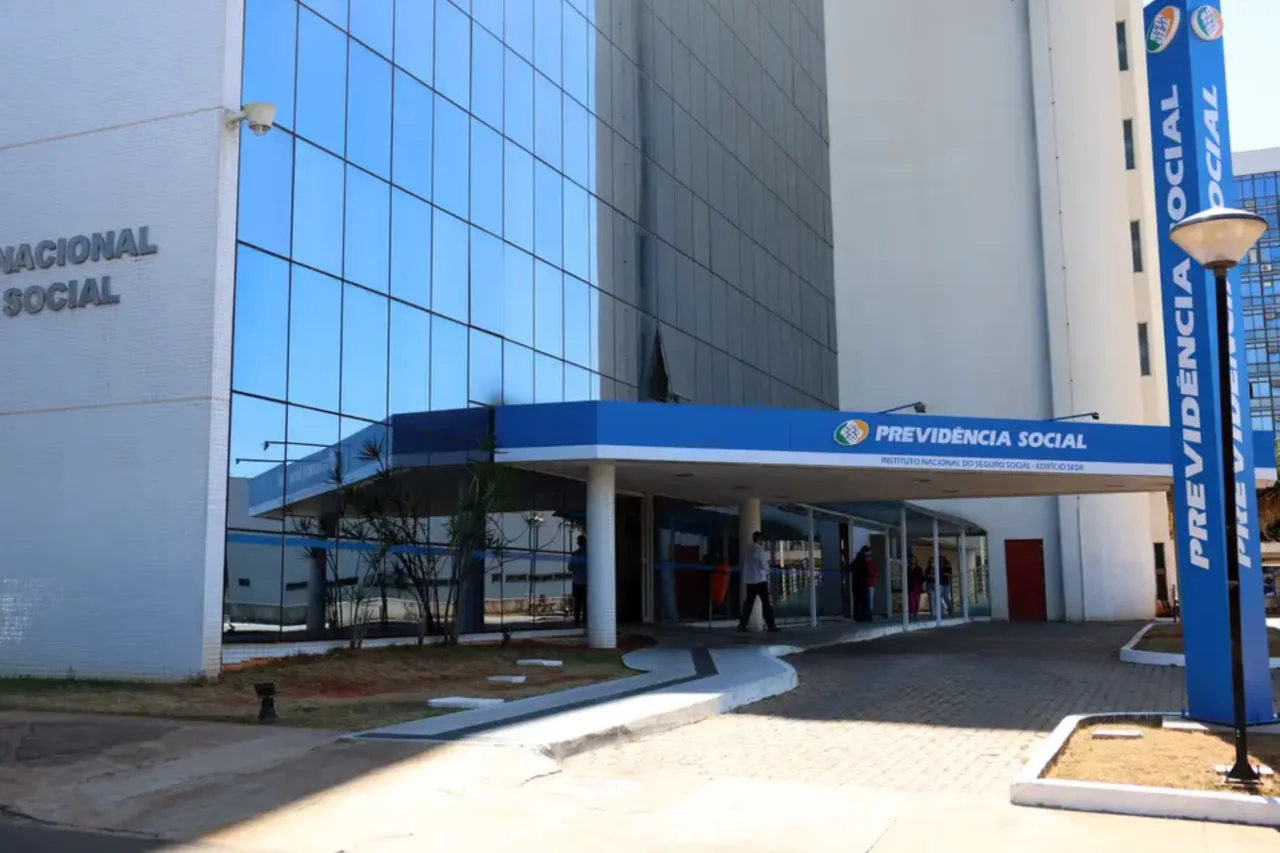 INSS: termina neste sábado prazo para contestar descontos indevidos 18 helo 1 4