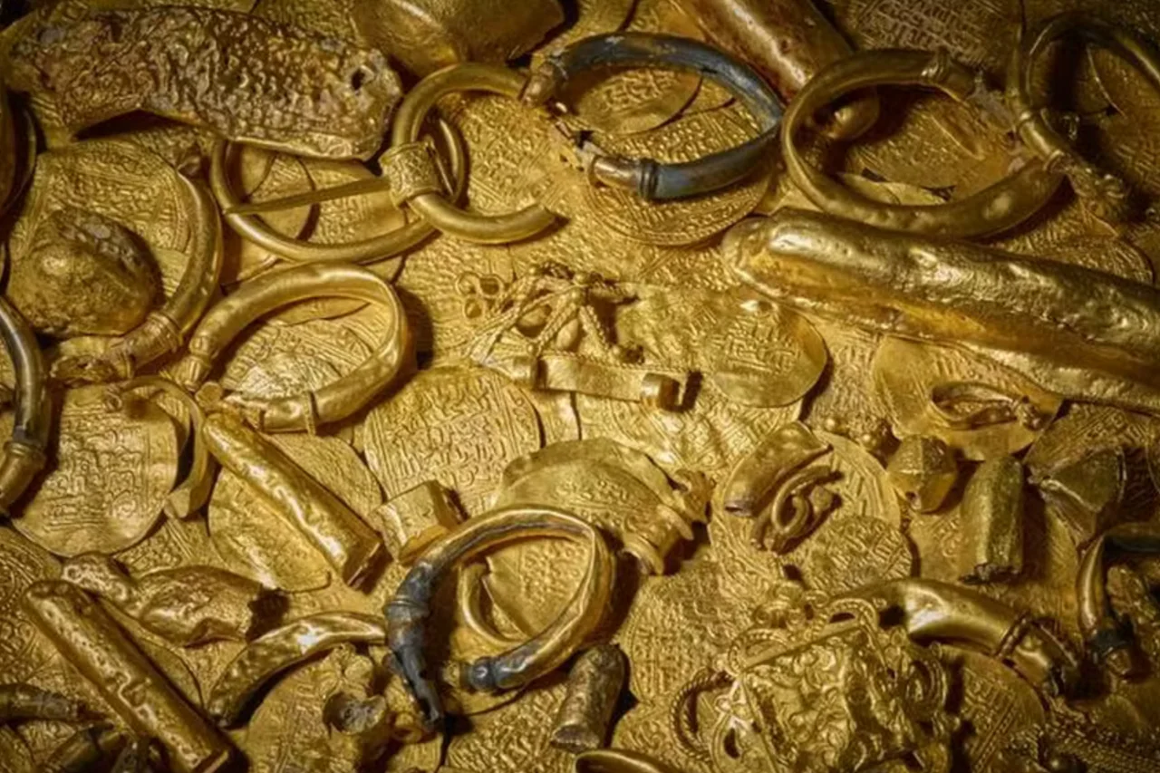 Navio naufragado com 400 moedas de ouro é identificado após três décadas