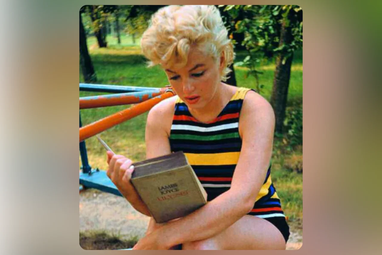 Uma mulher muito além do glamour de Hollywood: Biblioteca de Marilyn Monroe tinha mais de 400 livros 3 Uma mulher muito além do glamour de Hollywood: Biblioteca de Marilyn Monroe tinha mais de 400 livros