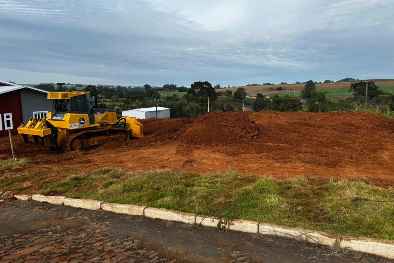 Guarujá do Sul inicia obras para construção de 12 casas populares 3 Guarujá do Sul inicia obras para construção de 12 casas populares