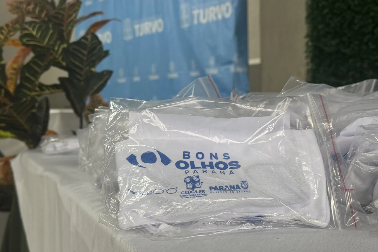 Bons Olhos Paraná passa de 117 mil atendimentos e amplia entrega de óculos a estudantes 6 Bons Olhos Paraná passa de 117 mil atendimentos e amplia entrega de óculos a estudantes